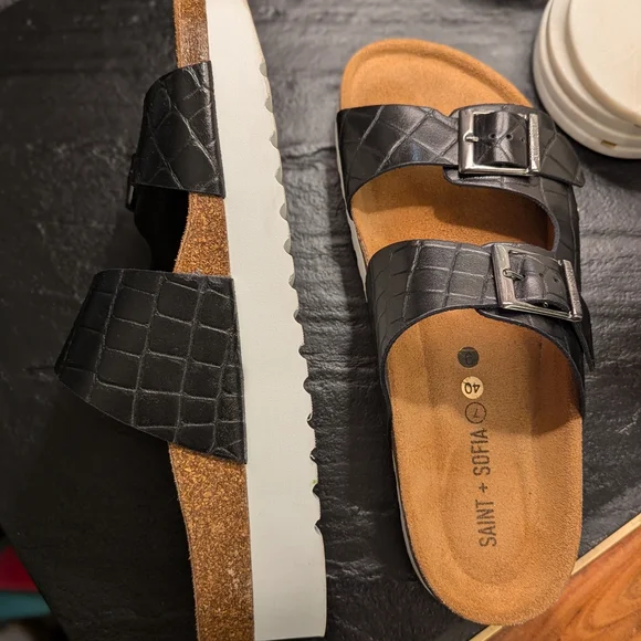 Saint + Sophia Sandals Size 9 - Picture 4 of 6